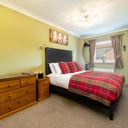 Eildon Guest House-2